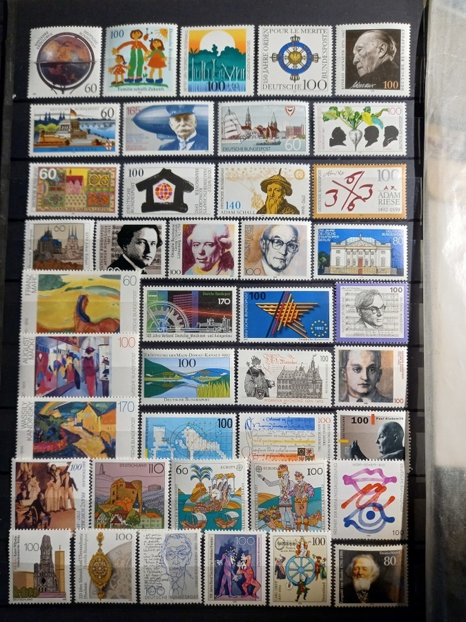 SAKSA suuri levyllinen postituoreita 1990-l II **