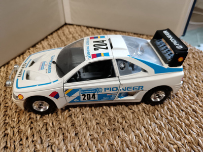 Burago Peugeot 405 Raid
