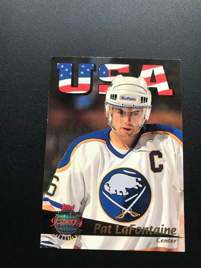 1993-94 Stadium Club Pat LaFontaine #460
