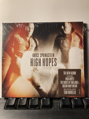 BRUCE SPRINGSTEEN: High Hopes, CD, muoveissa