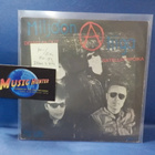 MILJOONALIIGA - DOWN JA OUT / SATELIITTIPOIKA M-/EX 7" - pikkukuva 1