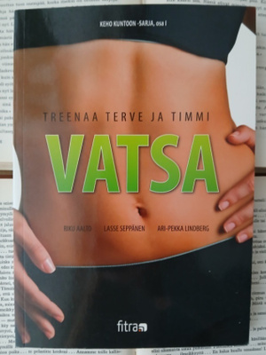 Riku Aalto - Treenaa itsellesi terve ja timmi vatsa (nid.)