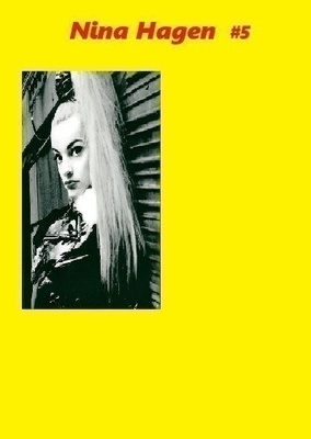 NINA HAGEN --- valokuva  21cm x 30cm  #5