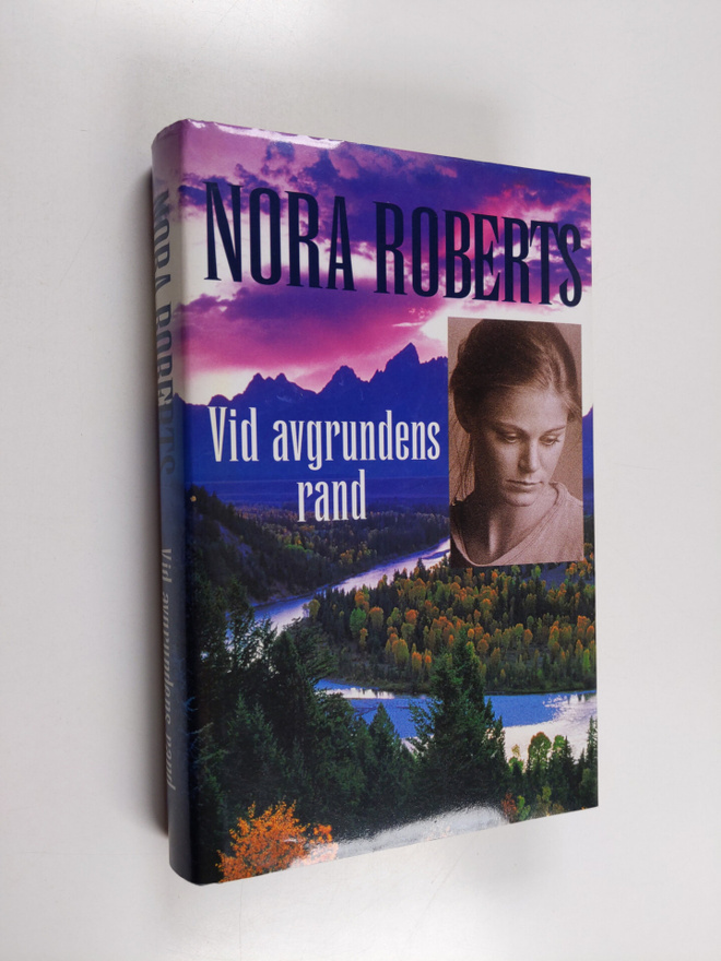 Nora Roberts : Vid avgrundens rand