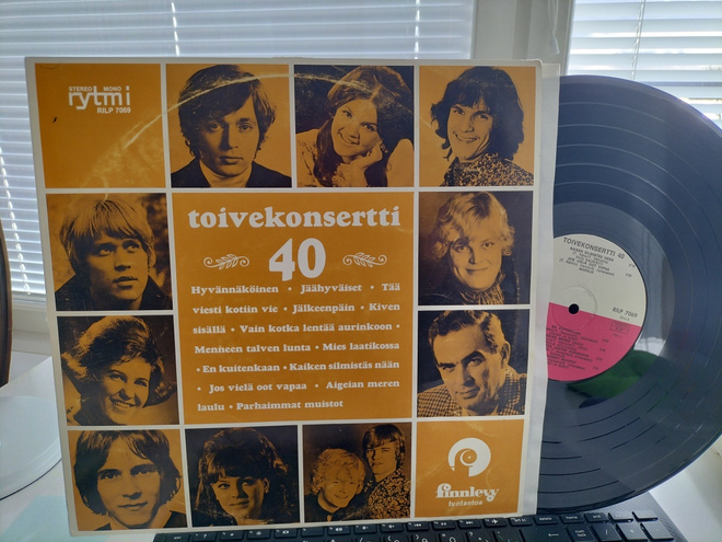 TOIVEKONSERTTI 40, LP -70 SIISTI !!