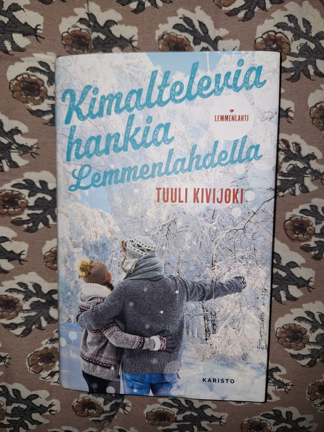 Tuuli Kivijoki : Kimaltelevia hankia Lemmenlahdella 1p