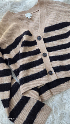 Oversized rib-knit M Cardigan