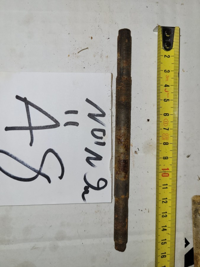 Tunturi tai muu vanha mopo akseli 9mm