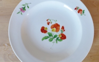 lautanen Meissen vanha halk. 22cm posliinia