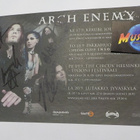 ARCH ENEMY LEHTIMAINOS KOKO BÄNDIN NIMMAREILLA - pikkukuva 1