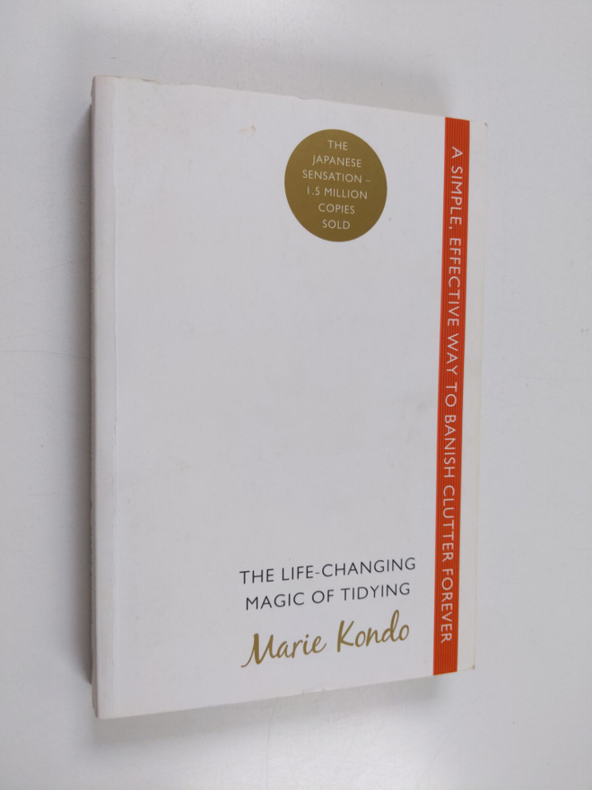 Marie Kondo : The life-changing magic of tidying