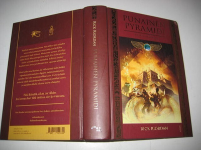 Riordan : Punainen pyramidi - Sid 1p