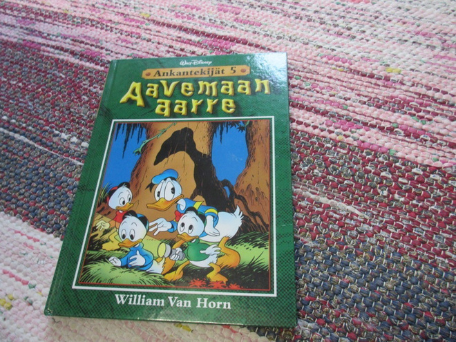 Aku Ankka Ankantekijät 5, Aavemaan Aarre. 1.p