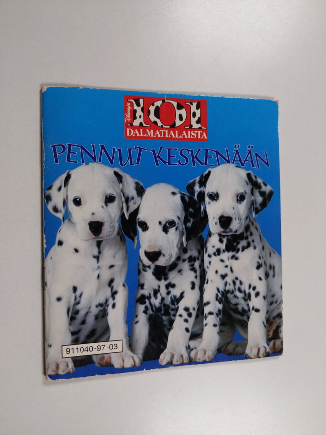 101 dalmatialaista : pennut keskenään