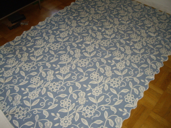 Upea  PÄIVÄPEITTO vaaleansininen  / valkoinen 252x153
