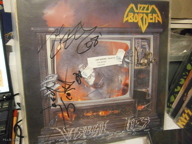 LIZZY BORDEN - VISUAL LIES VINYYLI KAHDELLA NIMMARILLA