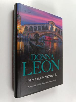 Donna Leon : Pimeillä vesillä