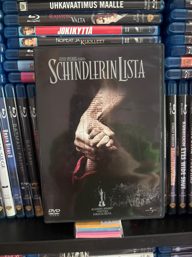 Schindlerin lista (1993) Suomikansi Steven Spielberg