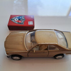 Keräilyauto: Mercedes Benz 560 SEC 1980-luku - pikkukuva 1