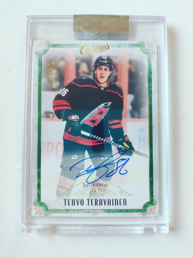 Teuvo Teräväinen - 21-22 UD Champ's Clear-Cut Auto /25