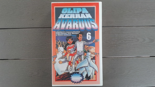 VHS: Olipa Kerran Avaruus 6