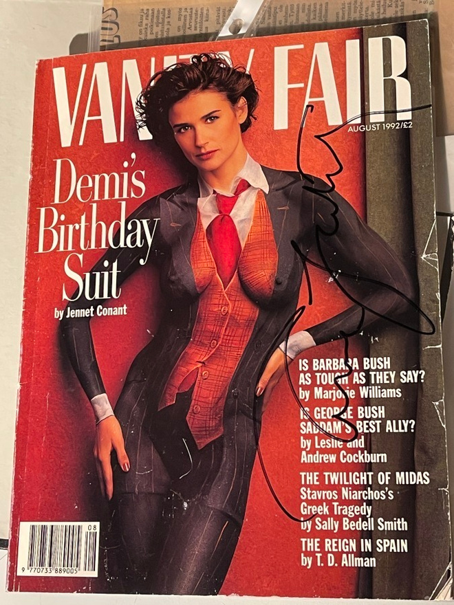 Vanity Fair (Demi Moore kansi) Annie Leibovitzin nimmarilla