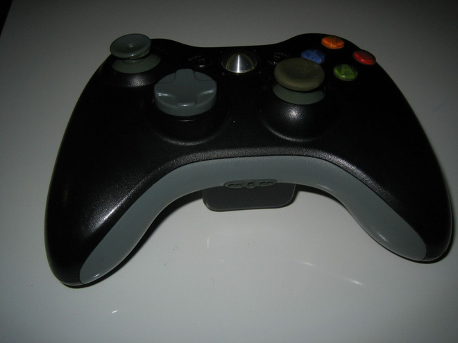 Xbox360 alkuperäinen langaton ohjain
