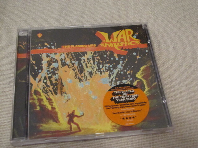 The Flaming Lips at war with the mystics cd EU 2006