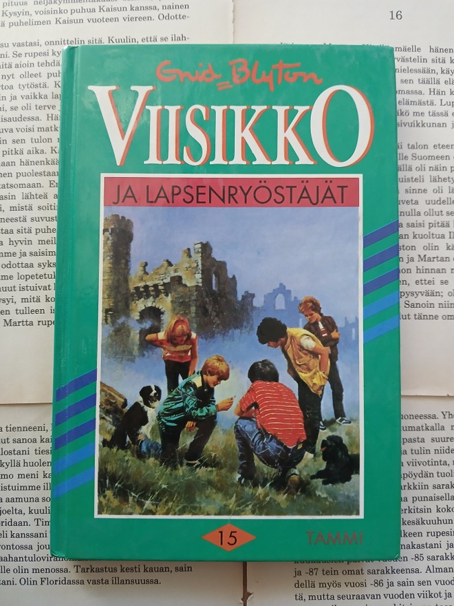 Enid Blyton - Viisikko ja lapsenryöstäjät (sid.)