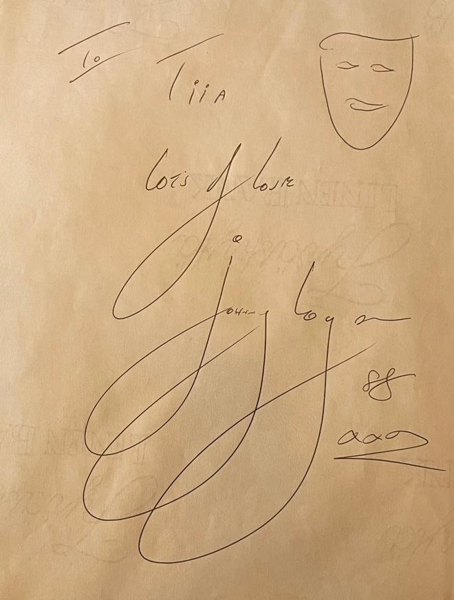 Johnny Logan upea iso nimikirjoitus ja piirustus