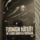 Elina Järvi: Turmion kätilöt: En tahdo unohtaa koskaan - pikkukuva 1