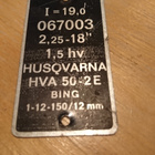 Tyypikilpi 067003 Husqvarna 18 tuuman pyörillä - pikkukuva 1