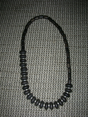 Aarikka kaulakoru