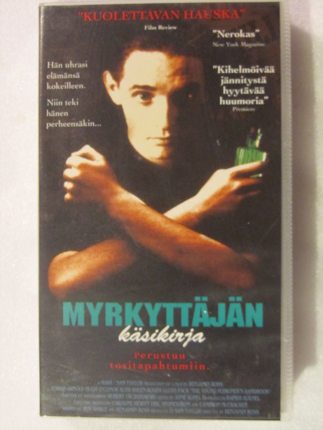 Myrkyttäjän käsikirja • VHS