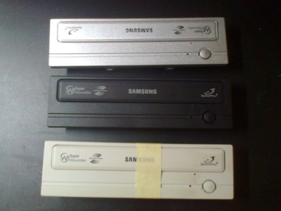 Samsung SH-S222L/RSMS DVD-aseman etupaneeli