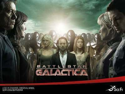 Battlestar Galactica (koko uusi sarja) DVD versiona.