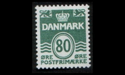 Tanska 679 ** Aaltoviiva 80 öre tumm.vihreä (1979)