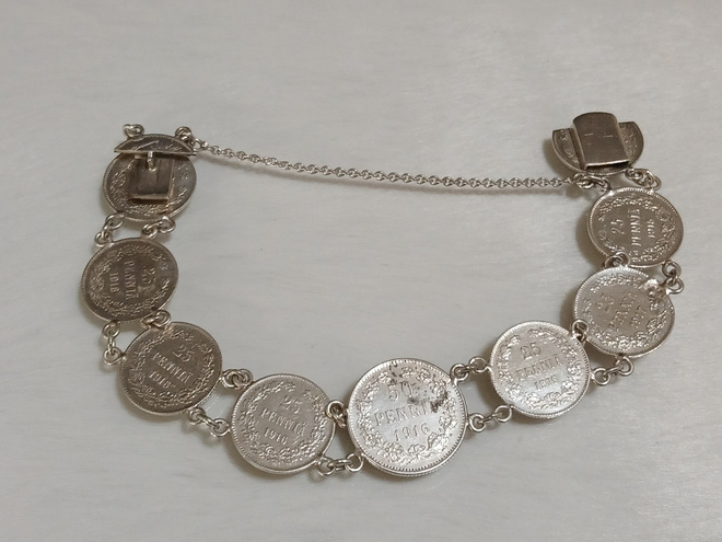 Hopea PENNIÄ 1915 1916 1917 penniä ranneketju