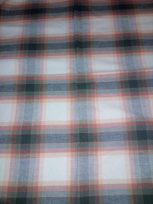 Ruutuliina puuvillaa 64x118cm