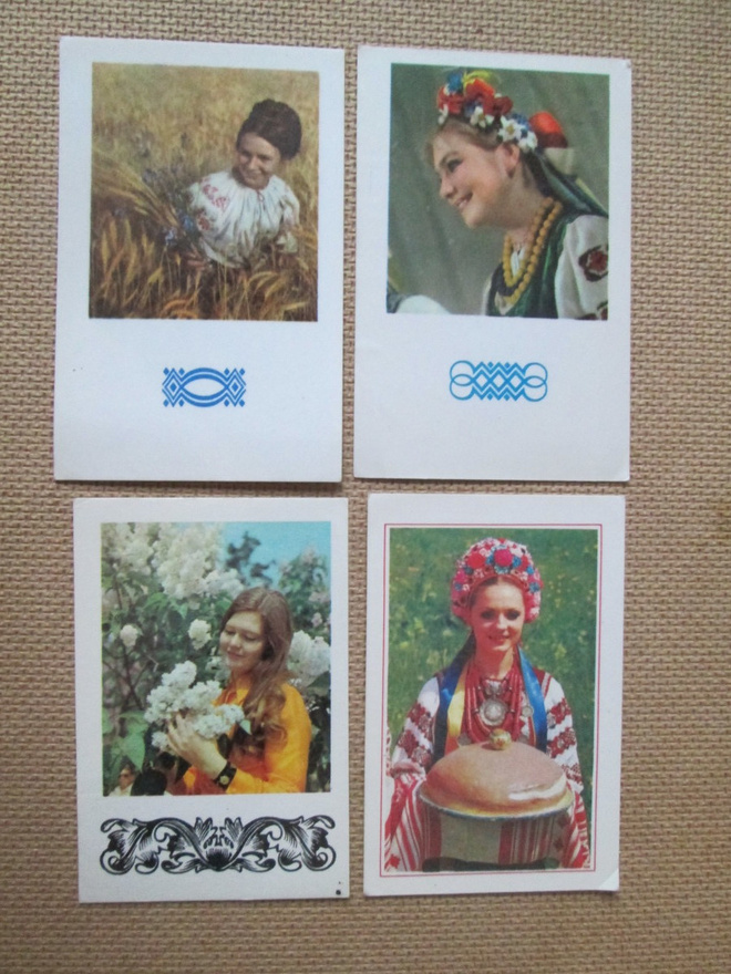 CCCP: neljä taskukalenteria 1972-1983 Ukraina-aihe