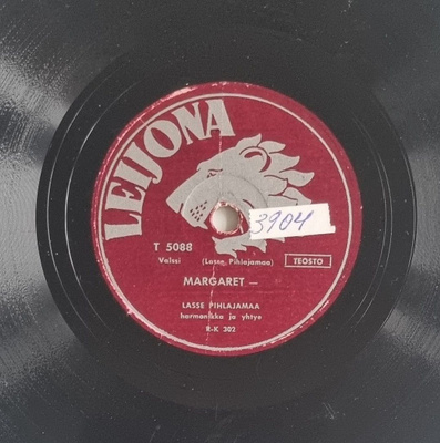 Savikiekko 1953 - Lasse Pihlajamaa - Leijona T 5088