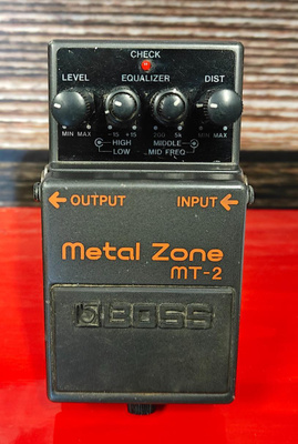 Boss MT-2 Metal Zone