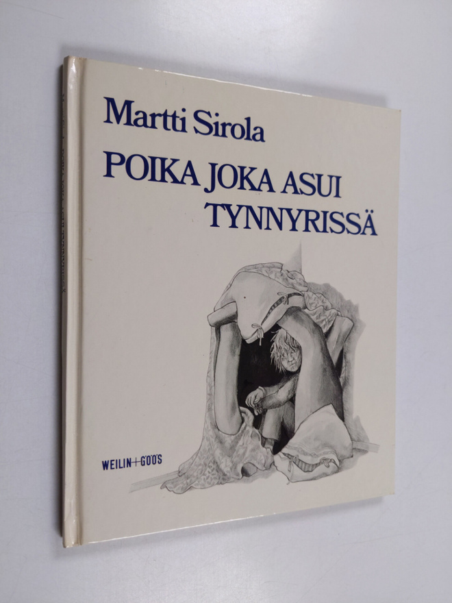 Martti Sirola : Poika, joka asui tynnyrissä