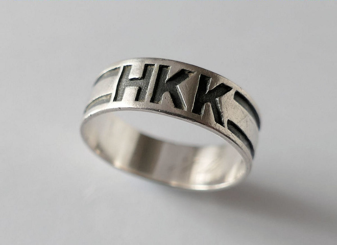 HKK - luokkasormus  v. 1967, hopeaa