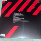 U2 - HOW TO RE-ASSEMBLE AN ATOMIC BOMB - LP - UUSI - pikkukuva 2