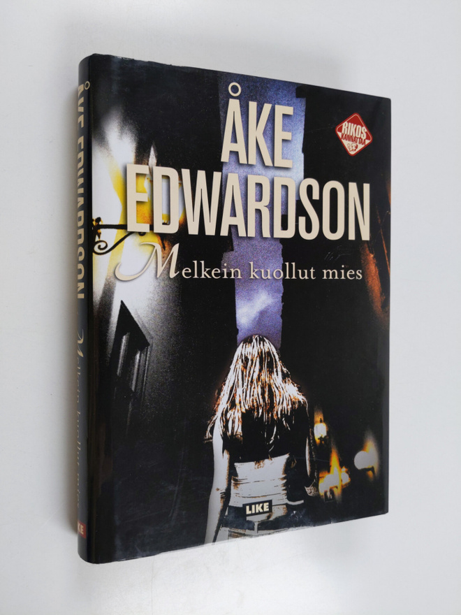 Åke Edwardson : Melkein kuollut mies