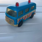Volkswagen T2 bussi/paloauto? harvinainen pikkuauto - pikkukuva 1