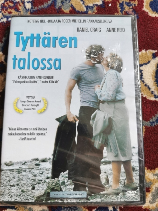 Tyttären talossa UUSI Daniel Craig Anne Reid