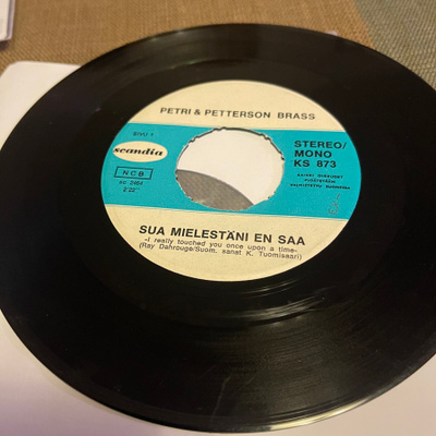 PETRI & PETTERSSON BRASS: Sua mielestäin…* Olla voin…* FIN
