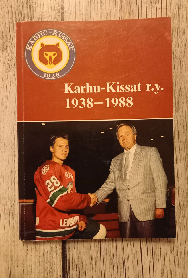 JÄÄKIEKKO - Karhu-Kissat r.y. 1938-1988 - Juhlajulkaisu